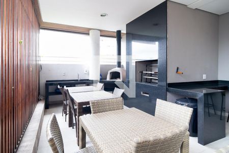 Apartamento à venda com 74m², 2 quartos e 2 vagasChurrasqueira