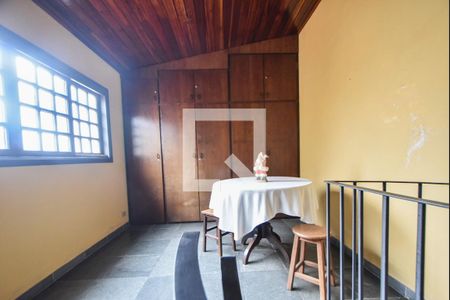 Casa para alugar com 185m², 3 quartos e 1 vagaQuarto Superior