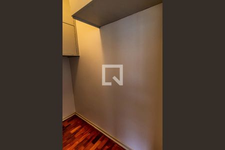 Apartamento para alugar com 75m², 2 quartos e 1 vaga Apartamento para alugar com 75m², 2 quartos e 1 vagaQuarto de serviço