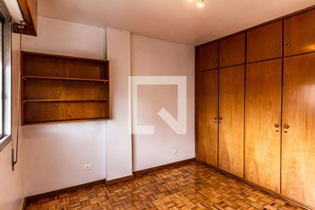 Quarto 1 de apartamento para alugar com 2 quartos, 75m² em Vila Buarque, São Paulo