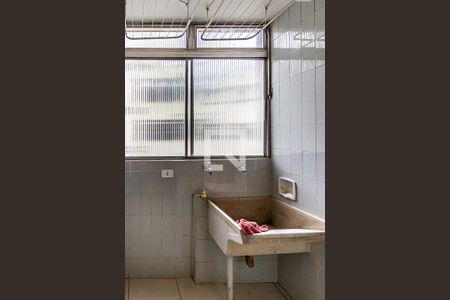 Apartamento para alugar com 75m², 2 quartos e 1 vaga Apartamento para alugar com 75m², 2 quartos e 1 vagaÁrea de serviço
