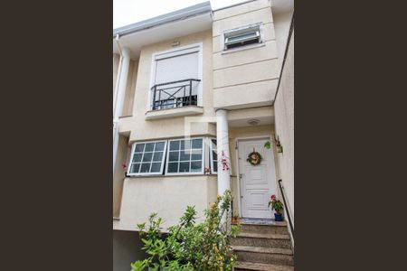 Casa à venda com 237m², 3 quartos e 5 vagasFachada