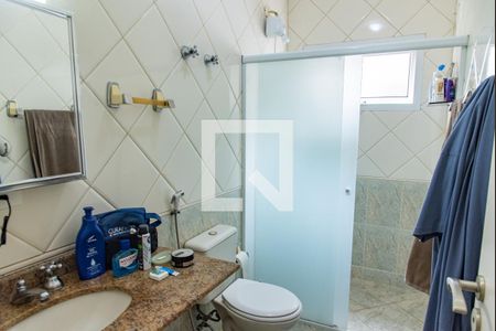 Casa à venda com 237m², 3 quartos e 5 vagasBanheiro da suíte 3