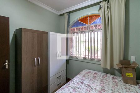 Casa à venda com 600m², 5 quartos e 4 vagasQuarto 3