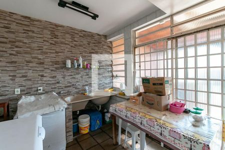 Casa à venda com 600m², 5 quartos e 4 vagasÁrea de Serviço