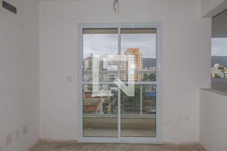 Sala de apartamento para alugar com 2 quartos, 52m² em Parque Enseada, Guarujá