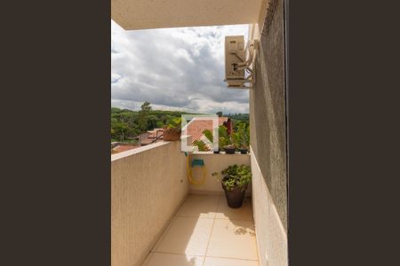 Sacada do Quarto 1 de casa à venda com 3 quartos, 160m² em Parque Jambeiro, Campinas