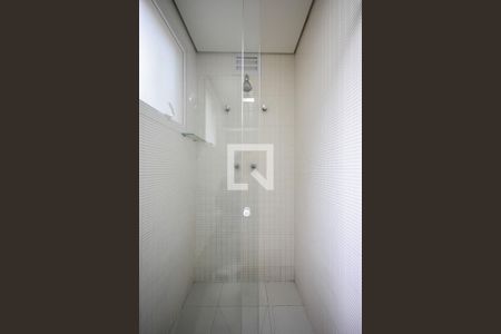 Apartamento para alugar com 184m², 3 quartos e 3 vagas Apartamento para alugar com 184m², 3 quartos e 3 vagasBanheiro suíte 2