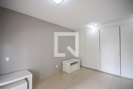 Apartamento para alugar com 184m², 3 quartos e 3 vagas Apartamento para alugar com 184m², 3 quartos e 3 vagasSuíte 3