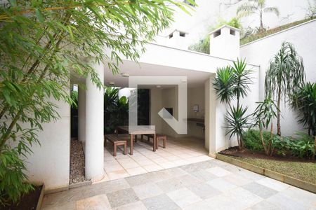 Apartamento para alugar com 184m², 3 quartos e 3 vagas Apartamento para alugar com 184m², 3 quartos e 3 vagasChurrasqueira