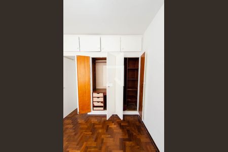 Apartamento para alugar com 115m², 3 quartos e 1 vaga Apartamento para alugar com 115m², 3 quartos e 1 vagaQuarto 2
