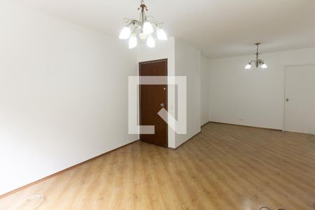 Sala de apartamento à venda com 3 quartos, 105m² em Itaim Bibi, São Paulo