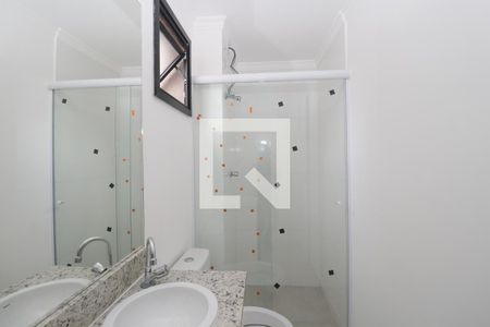 Banheiro de kitnet/studio para alugar com 1 quarto, 26m² em Vila Dom Pedro Ii, São Paulo