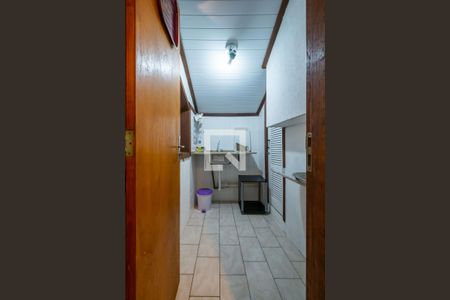 Casa à venda com 330m², 4 quartos e 5 vagas Casa à venda com 330m², 4 quartos e 5 vagasSótão