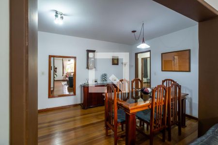 Sala de casa à venda com 4 quartos, 330m² em Parque Urbano, Porto Alegre