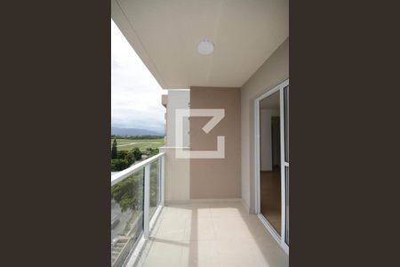 Varanda da sala de apartamento para alugar com 3 quartos, 68m² em Marechal Hermes, Rio de Janeiro