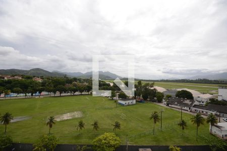 Vista da varanda de apartamento para alugar com 3 quartos, 68m² em Marechal Hermes, Rio de Janeiro
