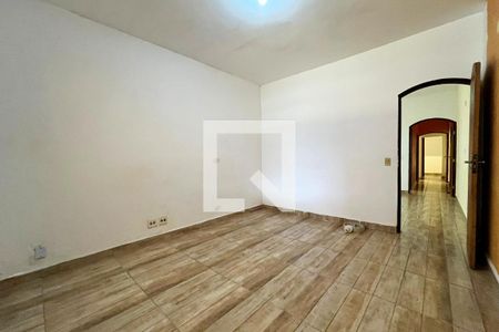 Quarto 1 de casa para alugar com 3 quartos, 150m² em Parque Maria Helena, Suzano