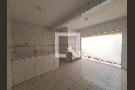 Cozinha de casa para alugar com 4 quartos, 150m² em Parque Maria Helena, Suzano