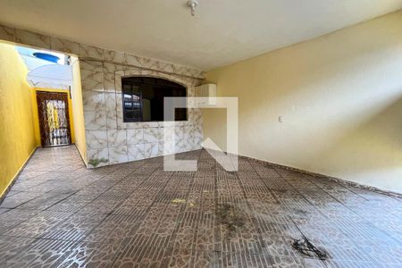 Casa para alugar com 150m², 3 quartos e 2 vagas Casa para alugar com 150m², 3 quartos e 2 vagasGaragem