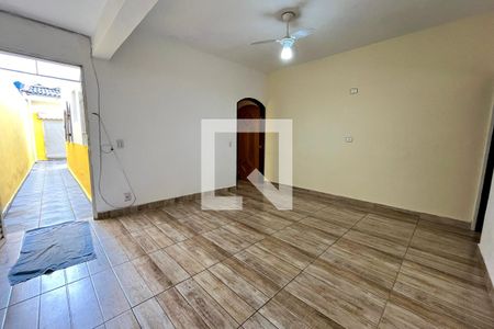 Sala de casa para alugar com 3 quartos, 150m² em Parque Maria Helena, Suzano