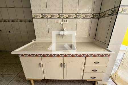 Casa para alugar com 150m², 3 quartos e 2 vagas Casa para alugar com 150m², 3 quartos e 2 vagasCozinha e Área de Serviço