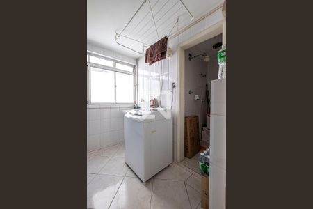 Apartamento à venda com 105m², 2 quartos e 1 vagaCozinha - Lavanderia