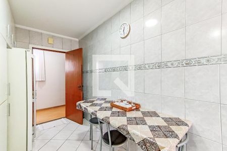Apartamento à venda com 100m², 3 quartos e 2 vagas Apartamento à venda com 100m², 3 quartos e 2 vagasCozinha