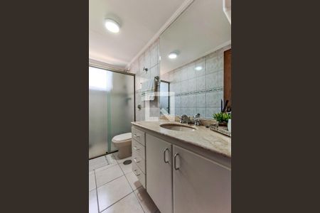 Apartamento à venda com 100m², 3 quartos e 2 vagas Apartamento à venda com 100m², 3 quartos e 2 vagasBanheiro Social