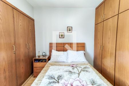 Apartamento à venda com 100m², 3 quartos e 2 vagas Apartamento à venda com 100m², 3 quartos e 2 vagasQuarto 1