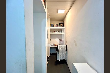 Quarto Suíte 2 de casa para alugar com 2 quartos, 95m² em Jardim Palmira, Guarulhos