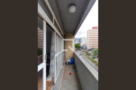 Apartamento à venda com 120m², 3 quartos e sem vagaSacada