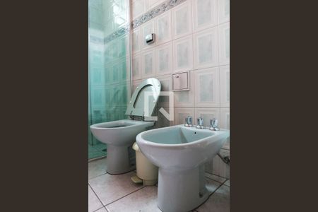 Apartamento à venda com 120m², 2 quartos e sem vagaBanheiro