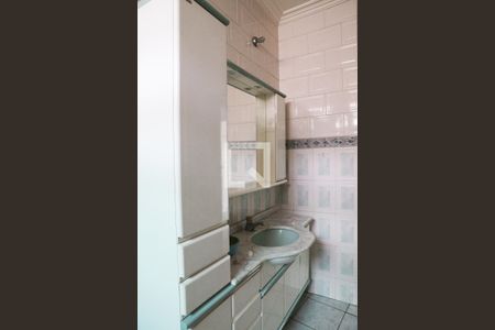 Apartamento à venda com 120m², 2 quartos e sem vagaBanheiro