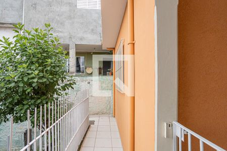 Casa para alugar com 55m², 2 quartos e 1 vagaQuintal