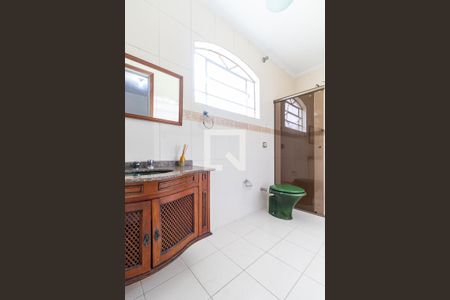 Casa para alugar com 200m², 3 quartos e 2 vagasBanheiro da Suíte