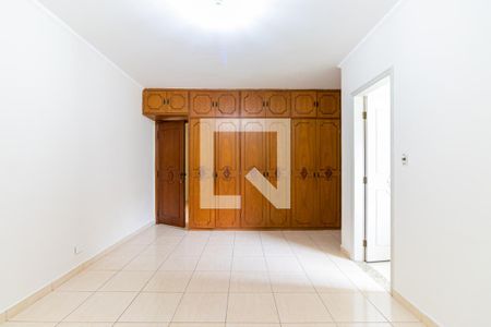 Casa para alugar com 200m², 3 quartos e 2 vagasQuarto 1 - Suíte