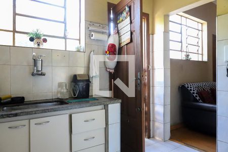 Casa à venda com 300m², 4 quartos e 2 vagasCozinha