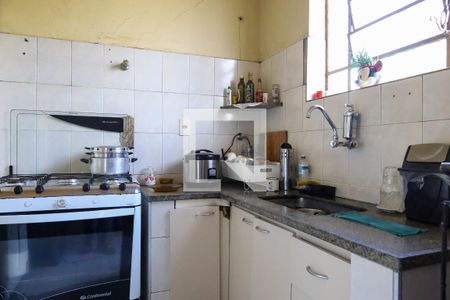 Casa à venda com 300m², 4 quartos e 2 vagasCozinha