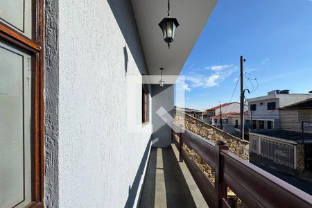 Sacada  de casa para alugar com 3 quartos, 219m² em Vila Danubio, São Bernardo do Campo