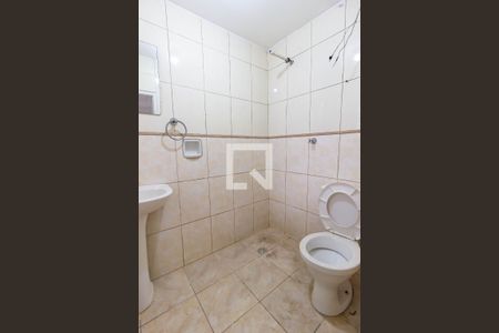 Banheiro de casa para alugar com 1 quarto, 80m² em Rio Pequeno, São Paulo