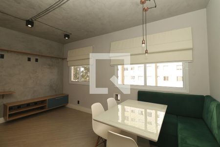 Sala e Cozinha de apartamento para alugar com 1 quarto, 38m² em Cambuci, São Paulo