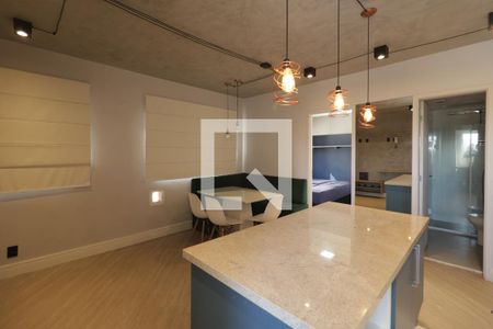Sala e Cozinha de apartamento para alugar com 1 quarto, 38m² em Cambuci, São Paulo