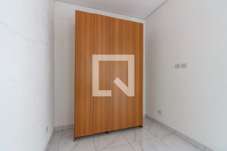 Quarto de apartamento para alugar com 1 quarto, 28m² em Quitaúna, Osasco