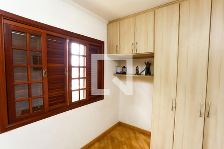 Casa para alugar com 125m², 4 quartos e 2 vagas Casa para alugar com 125m², 4 quartos e 2 vagasQuarto 2