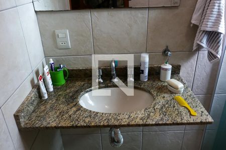 Casa para alugar com 125m², 4 quartos e 2 vagas Casa para alugar com 125m², 4 quartos e 2 vagasBanheiro