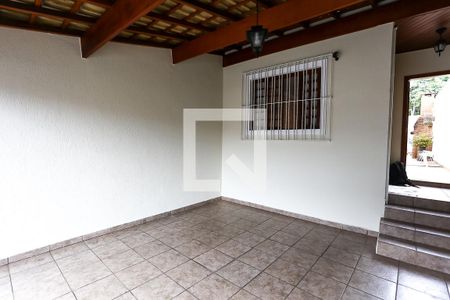 Casa para alugar com 125m², 4 quartos e 2 vagas Casa para alugar com 125m², 4 quartos e 2 vagasGaragem