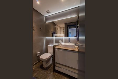 Banheiro de apartamento à venda com 1 quarto, 35m² em Paraíso do Morumbi, São Paulo