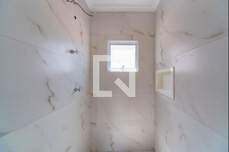 Casa de condomínio à venda com 200m², 4 quartos e 3 vagasBanheiro do Quarto 1