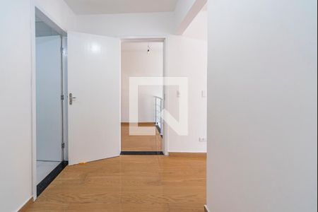 Casa de condomínio à venda com 200m², 4 quartos e 3 vagasCloset do quarto 4